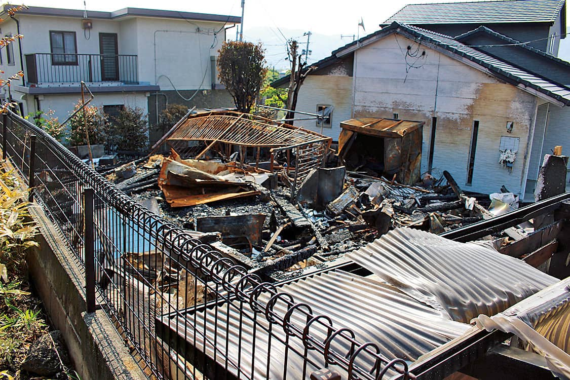 全焼火災のあった益城町安永地区の家屋。