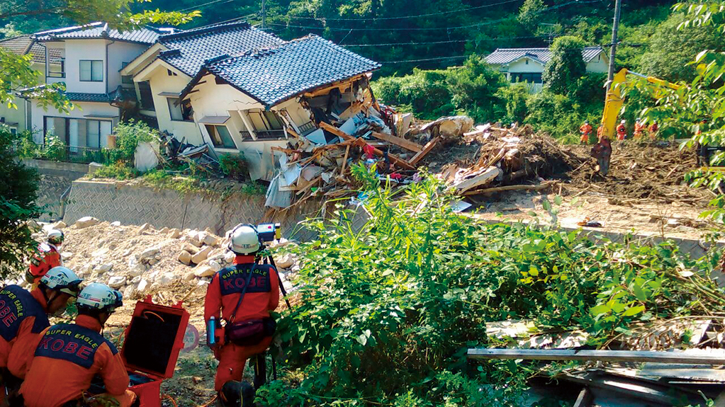 平成30年7月豪雨で緊援隊として広島県に出場したスーパーイーグルこうべ。