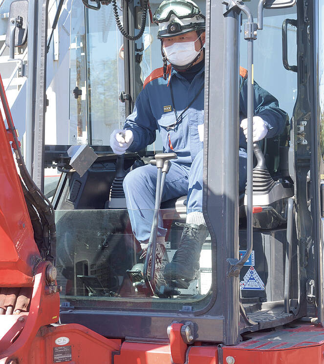 震災対応に強くなる重機訓練法 取手市消防本部