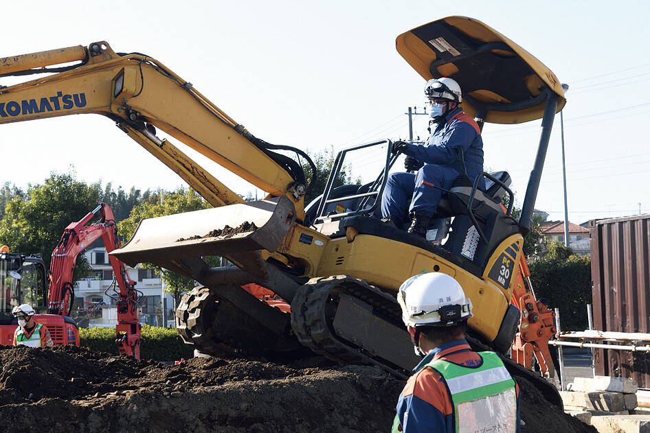 震災対応に強くなる重機訓練法 取手市消防本部