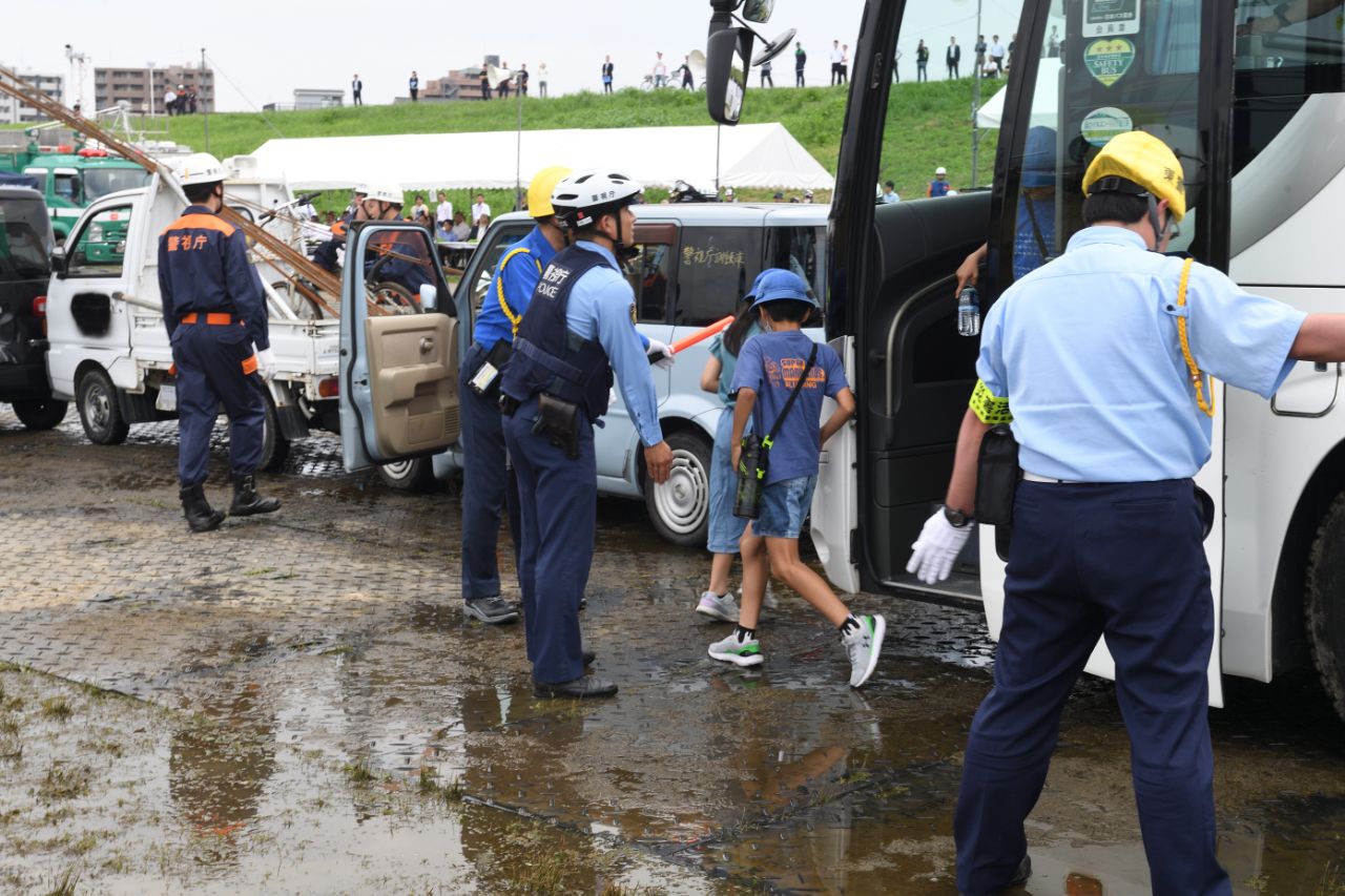 警視庁「災害警備総合訓練2025」