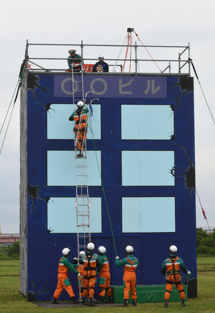 警視庁「災害警備総合訓練2025」